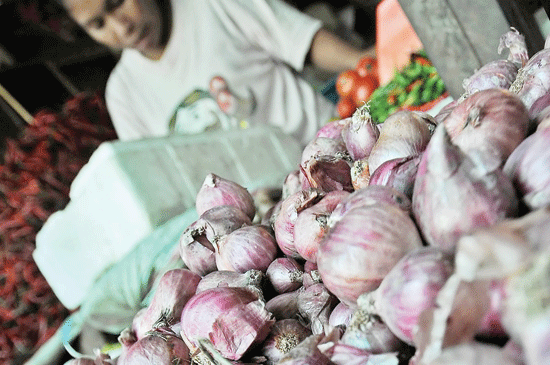 Bulog Mulai Bermain Bawang Merah di Sumut