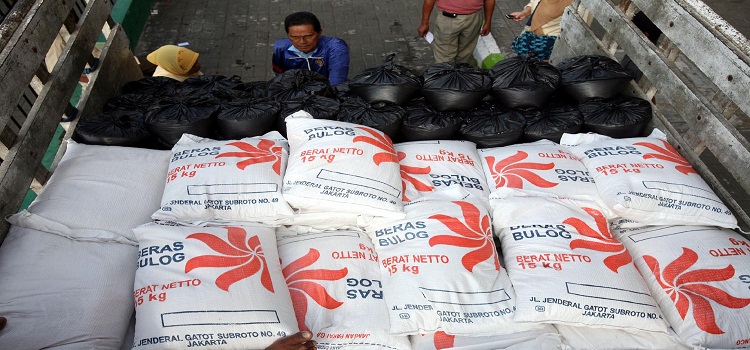 Divre Sumut Keluarkan 10 Ton Beras Dalam Operasi Pasar