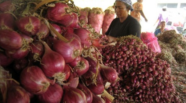 Harga Bawang dan Buah-buahan Naik